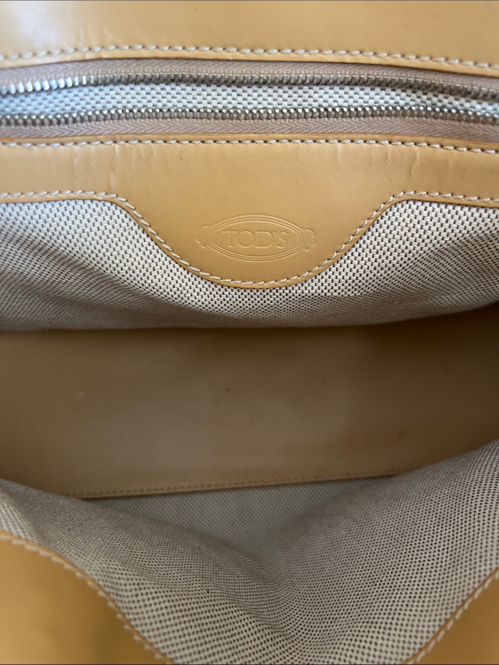 Tod's D-Bag Tan Leather Tote - Picture 4 of 4